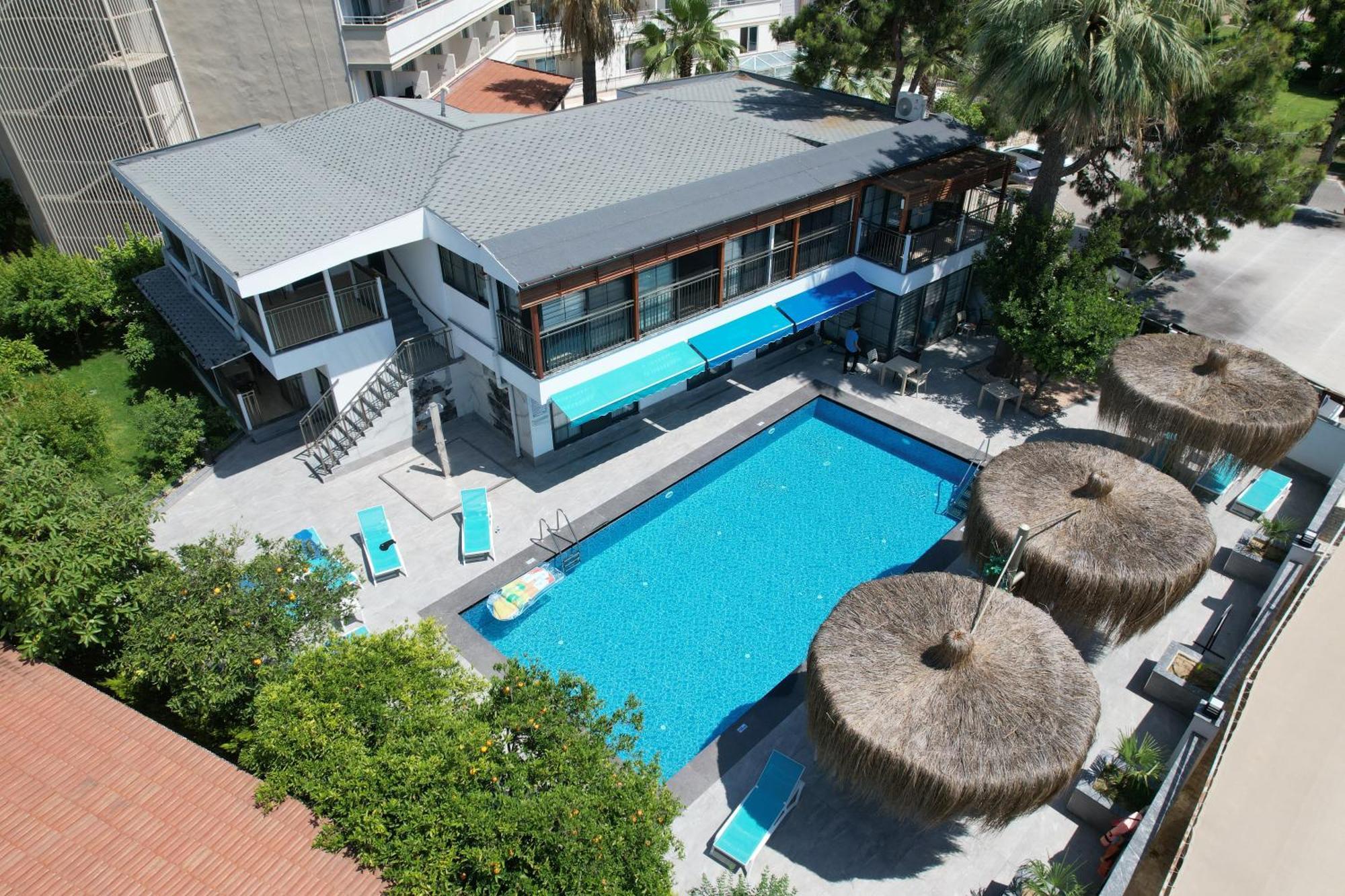 Linda Resort Hotel Side Exterior photo
