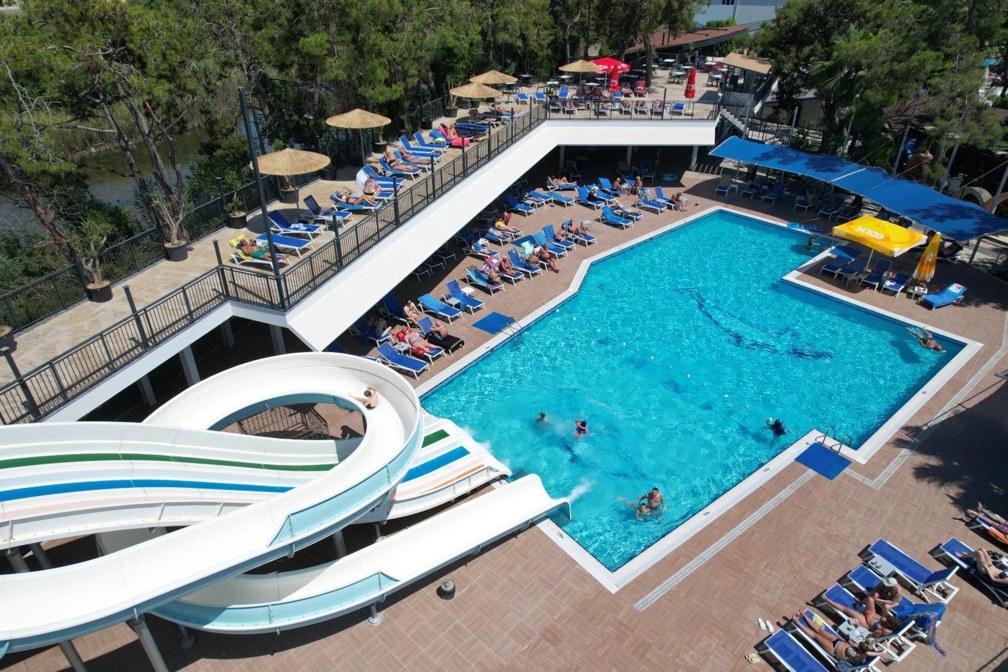Linda Resort Hotel Side Exterior photo